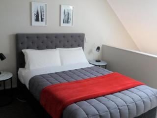 Bay Palm Motel