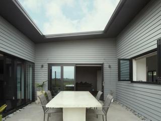 Bi-fold Windows