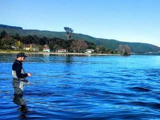Fishing Lake Taupo, Bay of Plenty