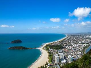 Mount Maunganui, Tauranga - Overview