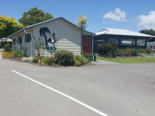 Omokoroa Kiwi Holiday Park