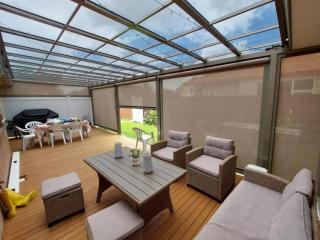 Durable outdoor blinds for high traffic