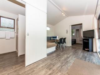 Papamoa Beach Accommodation