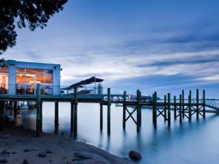 Trinity Wharf Restaurant and Hotel Tauranga Main
