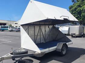 Large Trailer Hire