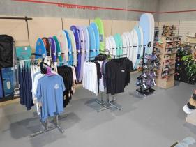 SWITCH STANCE SURF SKATE